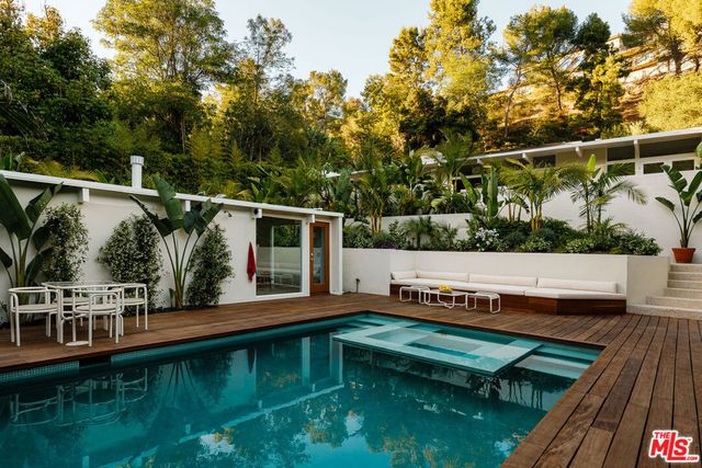 2544 Greenvalley Road, Los Angeles, CA 90046