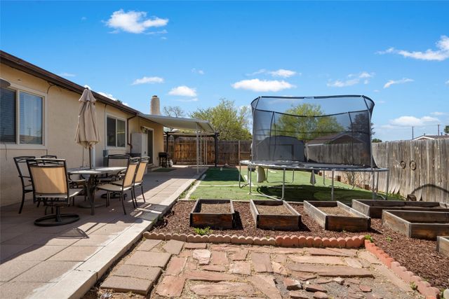 2416 Avenida De Las Campanas, Santa Fe, NM 87507