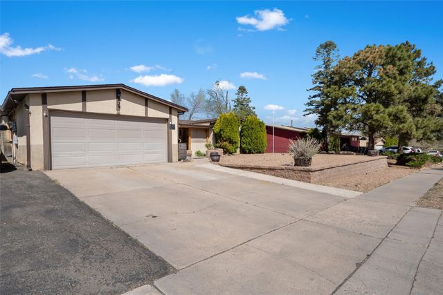 2416 Avenida De Las Campanas, Santa Fe, NM 87507