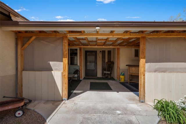 2416 Avenida De Las Campanas, Santa Fe, NM 87507