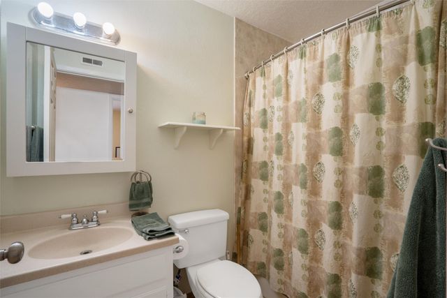 2416 Avenida De Las Campanas, Santa Fe, NM 87507