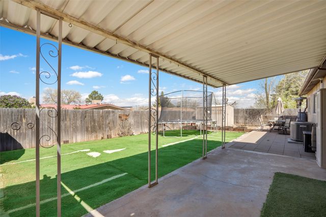 2416 Avenida De Las Campanas, Santa Fe, NM 87507