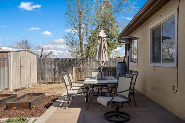 2416 Avenida De Las Campanas, Santa Fe, NM 87507