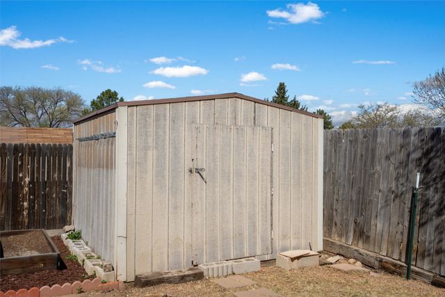 2416 Avenida De Las Campanas, Santa Fe, NM 87507