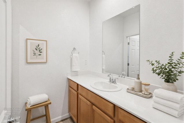 7503 Allan Detrick Ave, Elk Grove, CA 95757