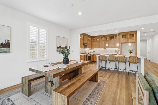 7503 Allan Detrick Ave, Elk Grove, CA 95757