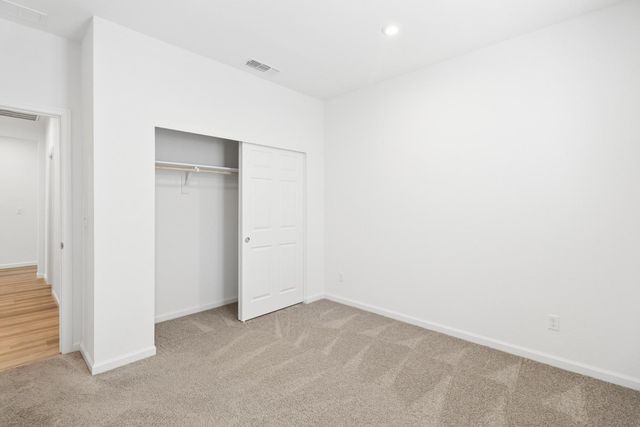 7503 Allan Detrick Ave, Elk Grove, CA 95757