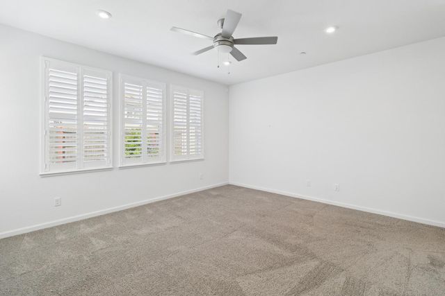 7503 Allan Detrick Ave, Elk Grove, CA 95757