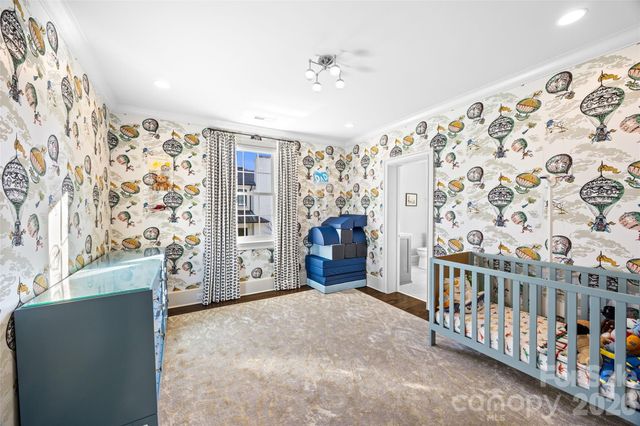 1438 Queens Road W, Charlotte, NC 28207