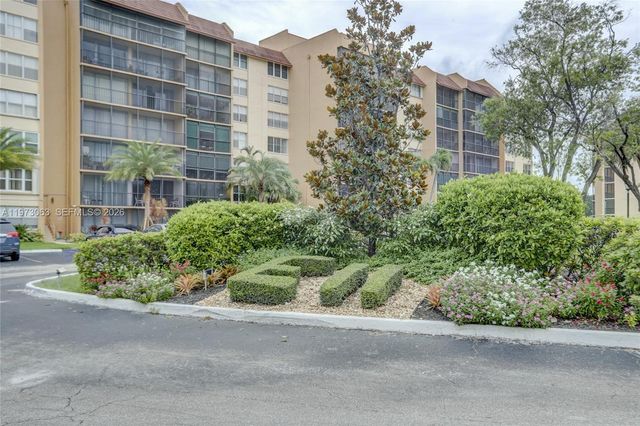 3821 Environ Boulevard 202, Lauderhill, FL 33319