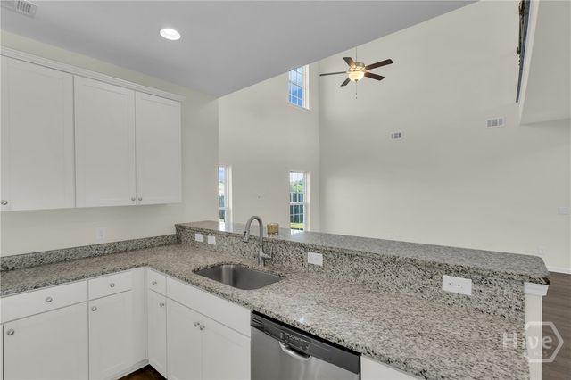 125 Grimsby Road, Savannah, GA 31407