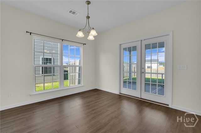 125 Grimsby Road, Savannah, GA 31407