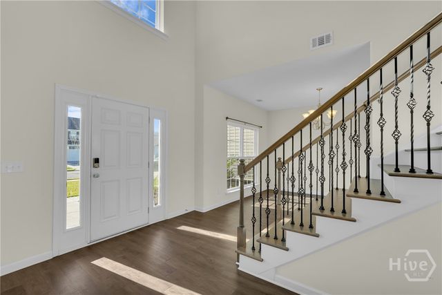 125 Grimsby Road, Savannah, GA 31407