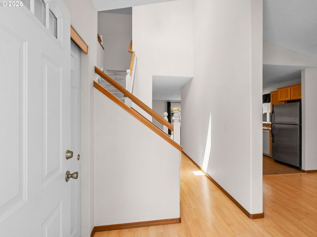 13853 Se RED SUNSET Ave, Clackamas, OR 97015