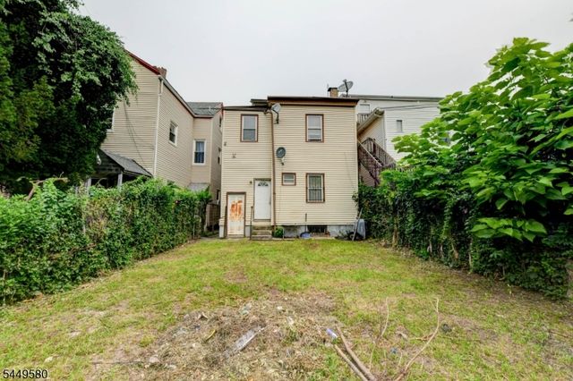 282 Ellison St, Paterson City, NJ 07501