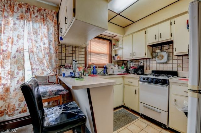 282 Ellison St, Paterson City, NJ 07501