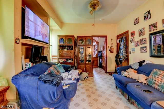 282 Ellison St, Paterson City, NJ 07501