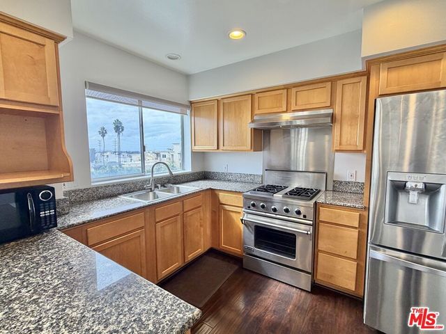 1222 S WESTGATE Avenue PH1, Los Angeles, CA 90025