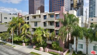 1222 S WESTGATE Avenue PH1, Los Angeles, CA 90025