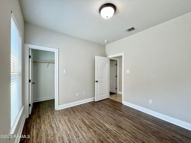 103 Sapphire Springs Road, Youngsville, LA 70592