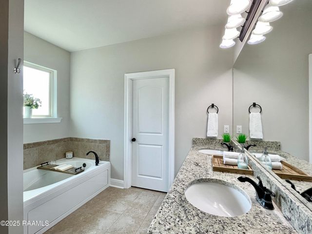 103 Sapphire Springs Road, Youngsville, LA 70592