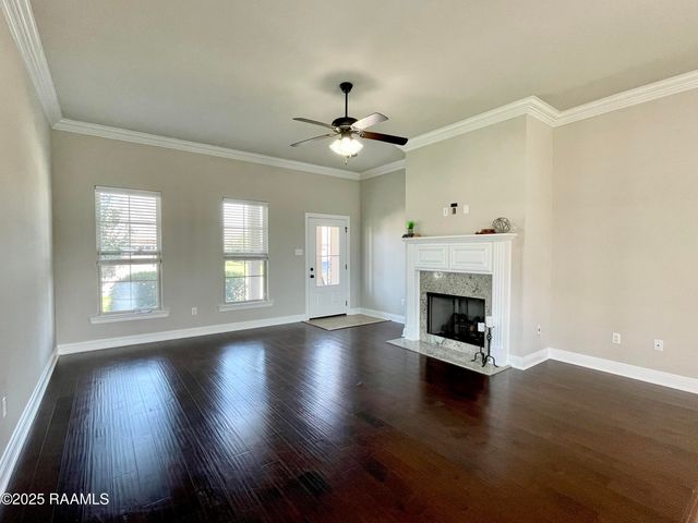 103 Sapphire Springs Road, Youngsville, LA 70592