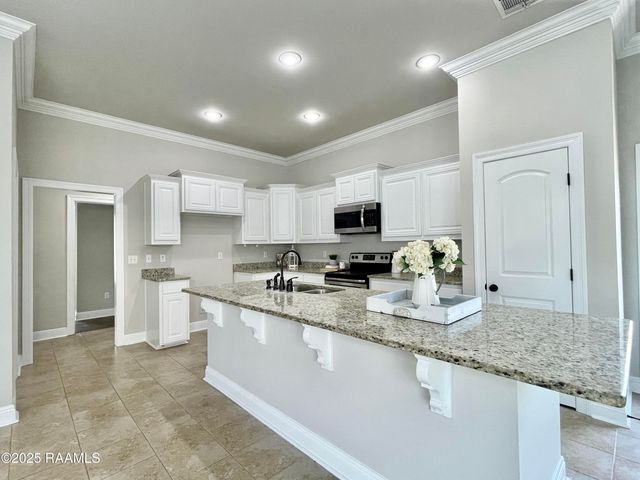 103 Sapphire Springs Road, Youngsville, LA 70592