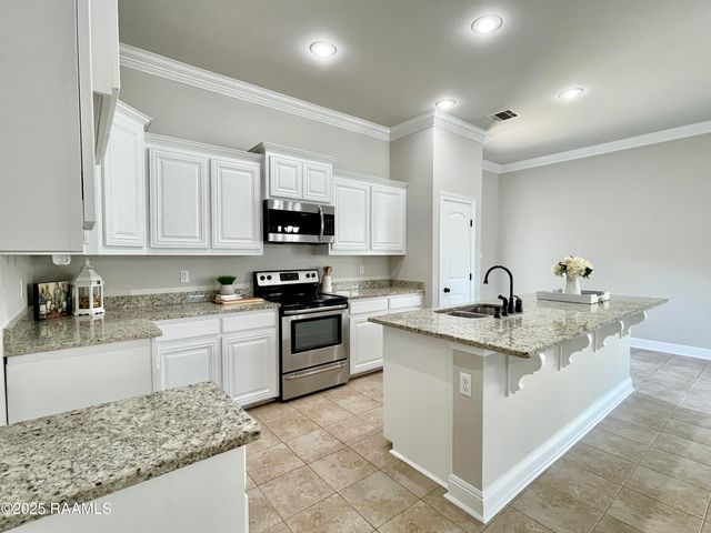 103 Sapphire Springs Road, Youngsville, LA 70592