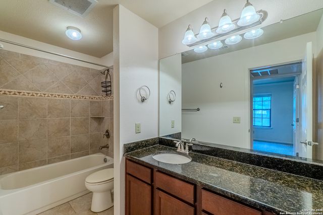 10955 Wurzbach Rd Apt 1007, San Antonio, TX 78230