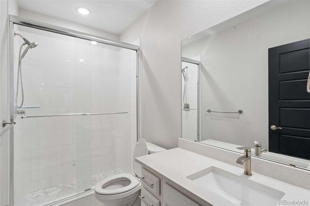 3859 N Buchanan Way, Aurora, CO 80019