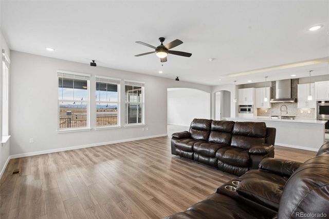 3859 N Buchanan Way, Aurora, CO 80019