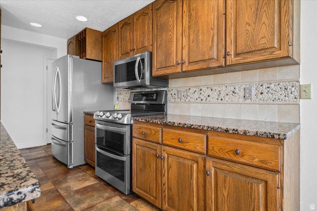254 E 1825 N, Centerville, UT 84014