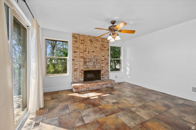 254 E 1825 N, Centerville, UT 84014