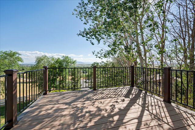254 E 1825 N, Centerville, UT 84014