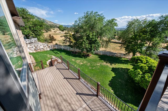 254 E 1825 N, Centerville, UT 84014