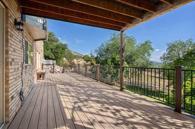 254 E 1825 N, Centerville, UT 84014