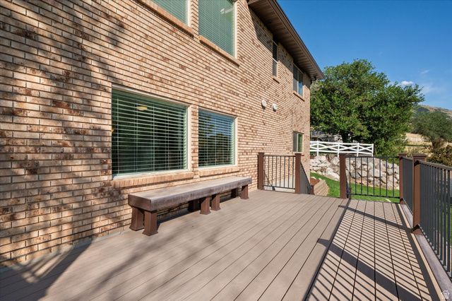 254 E 1825 N, Centerville, UT 84014