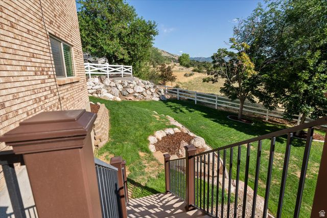 254 E 1825 N, Centerville, UT 84014