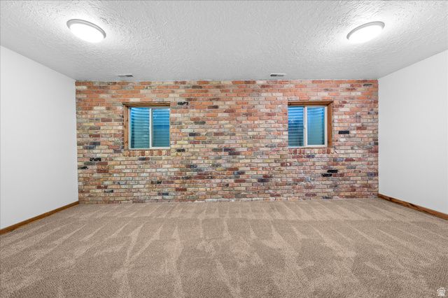 254 E 1825 N, Centerville, UT 84014