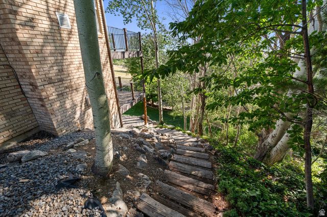 254 E 1825 N, Centerville, UT 84014