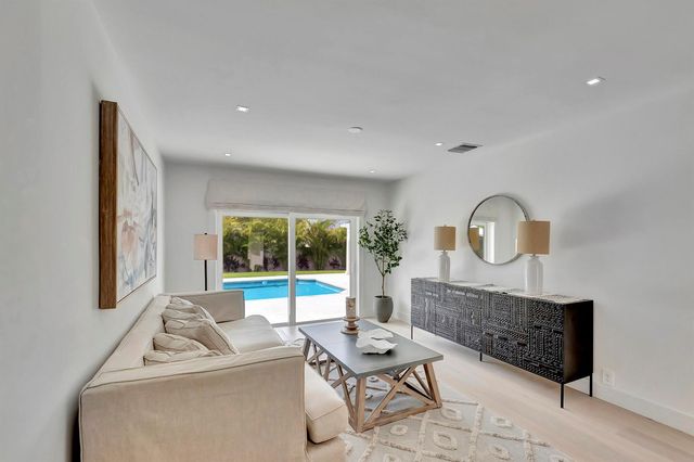 530 NW 14th Street, Delray Beach, FL 33444