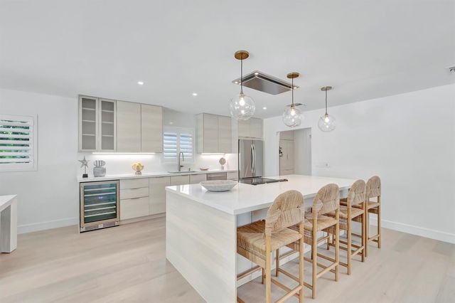 530 NW 14th Street, Delray Beach, FL 33444