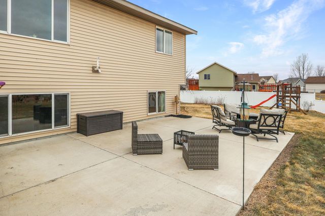 505 7th Avenue SW, Rice, MN 56367