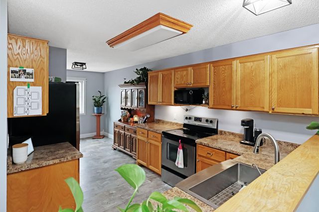 505 7th Avenue SW, Rice, MN 56367