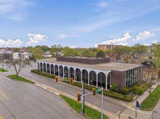 7101 N Cicero Avenue 100, Lincolnwood, IL 60712