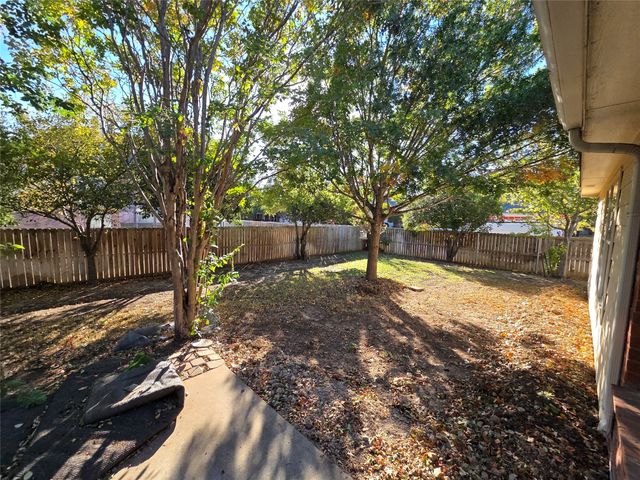 100 Millington Trail, Mansfield, TX 76063