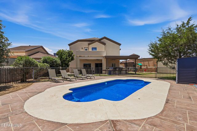 5544 DENNIS CAVIN Lane, El Paso, TX 79934