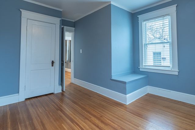 58 Appleton St, Springfield, MA 01108