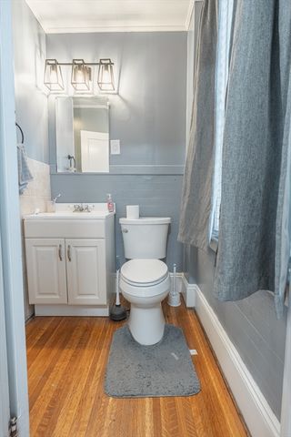 58 Appleton St, Springfield, MA 01108