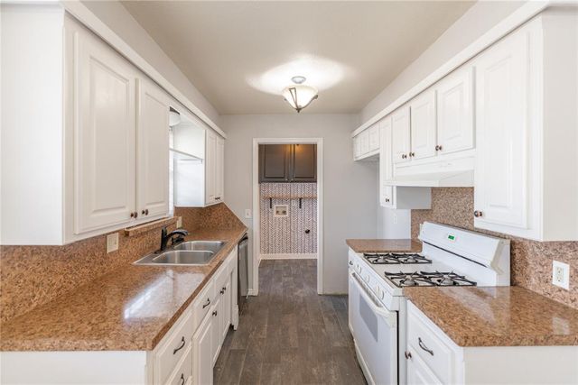 1317 Lawton Avenue, Moore, OK 73160